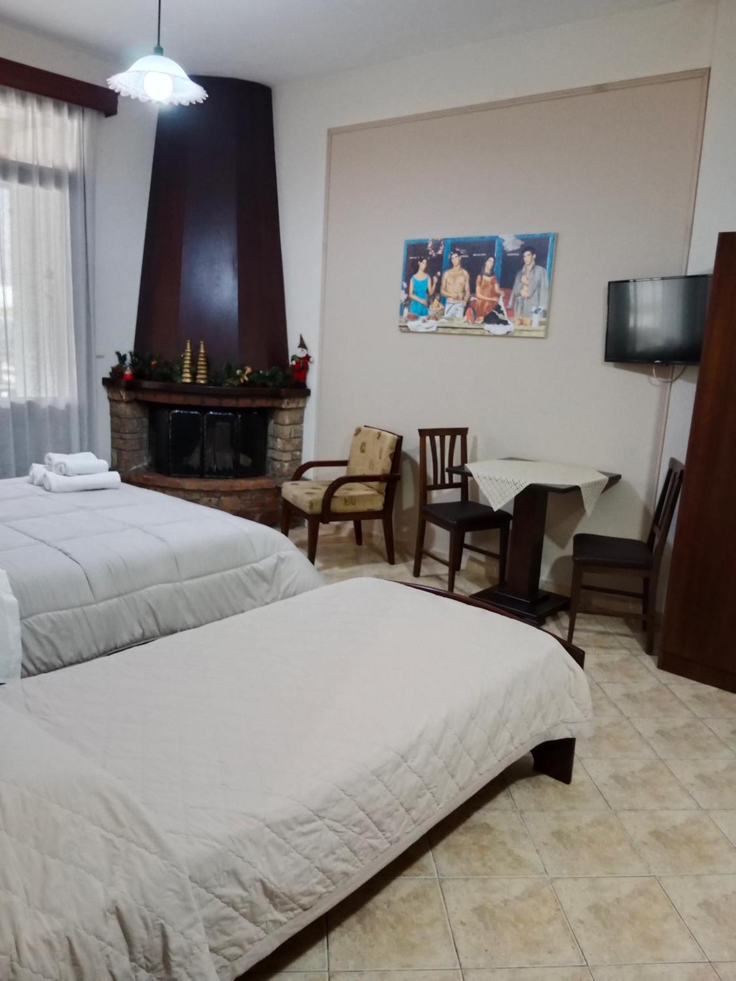 Apartamento Xenonas Arxontiko Káto Loutrákion Exterior foto